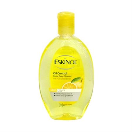 Eskinol Facial Cleanser Oil Control with Pure Lemon Extract 225ml